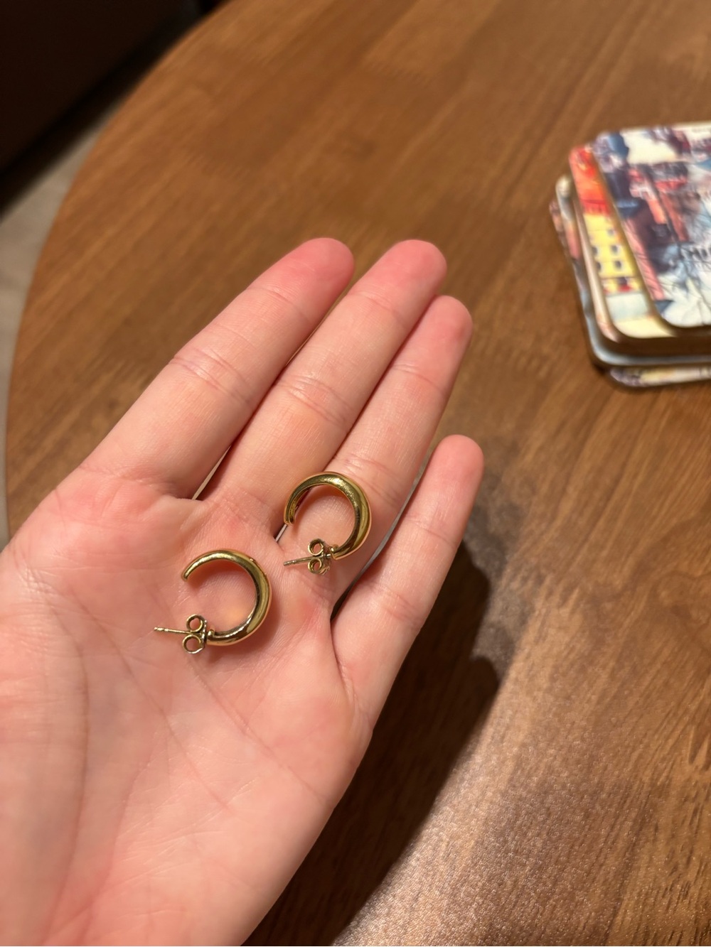 Mejuri Polished Gold Dome Huggie Earrings - Picture 6 of 7